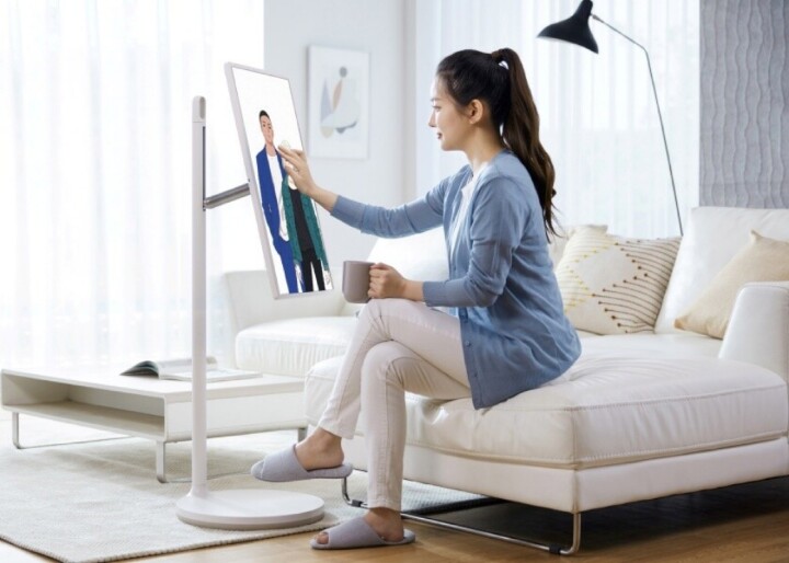 LG推出一款可在家随处移动、触摸使用的电视StanbyME